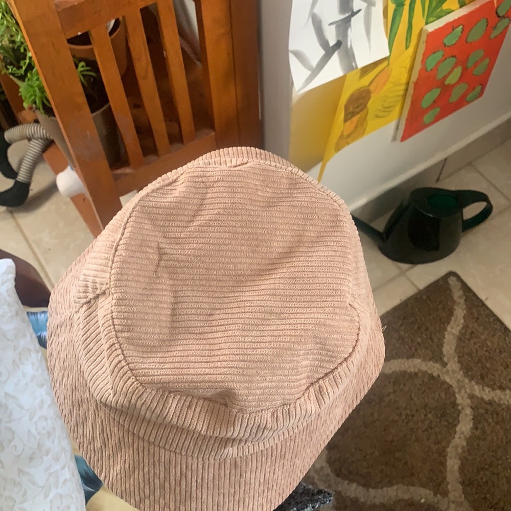 Bucket hat - Picture 2 of 3